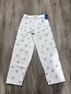 Universal Thread Sailor Straight Heart Jeans Size 6 NWT